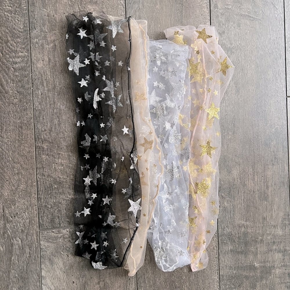 5 for $10 !!!Set of 4 pairs shinny socks